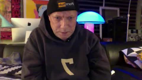 yessex247 online show from 02-19-25, 02:01