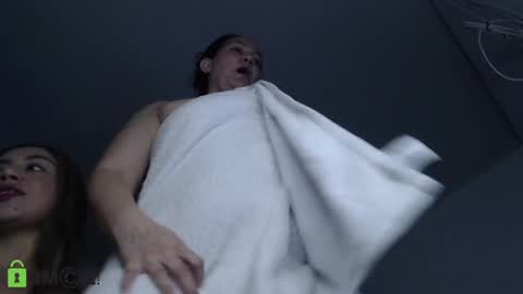 yessica and andres online show from 01-26-25, 03:59