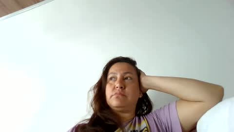 yessica and andres online show from 07-04-26, 04:24