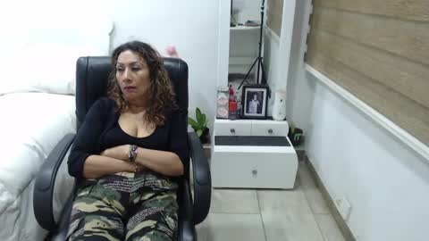 jessy online show from 12-12-24, 02:59