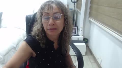 jessy online show from 12-29-24, 01:24