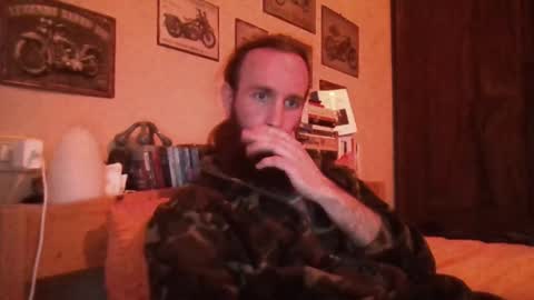 yeti_92 online show from 02-20-25, 05:07