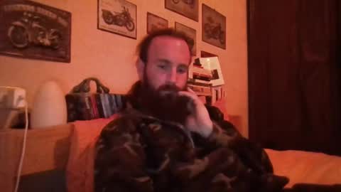 yeti_92 online show from 02-24-25, 06:47