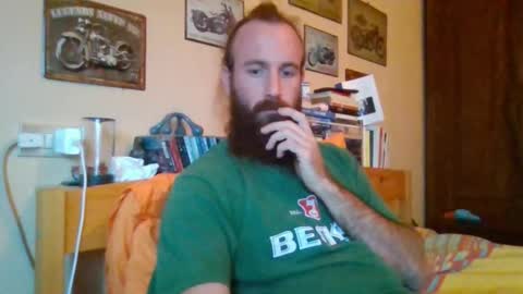 yeti_92 online show from 09-25-25, 04:32