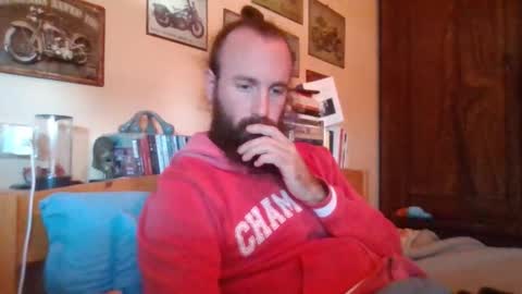 yeti_92 online show from 09-29-25, 11:04