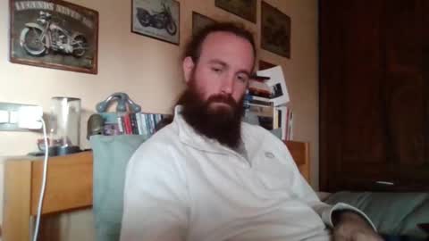 yeti_92 online show from 10-18-25, 11:33