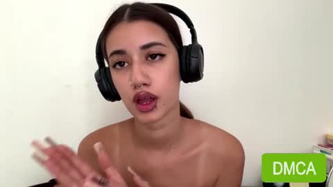 Julia 3 online show from 07-29-26, 01:20