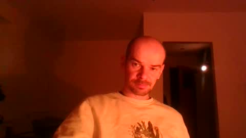 yewloo online show from 01-18-26, 03:38