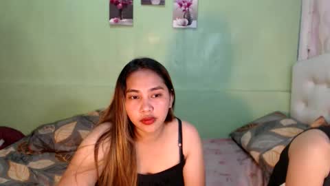 Snapshot of yhang_slut chatting on 10-16-25, 01:50 yhang_slut online show from 10-16-25, 01:50