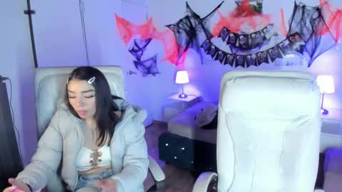 Yiing and yang online show from 10-25-25, 07:41