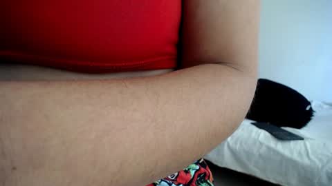 Snapshot of ying_yang_ chatting on 01-05-25, 05:20 tulipan online show from 01-05-25, 05:20