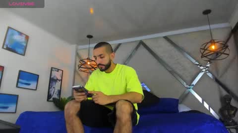 Snapshot of yiyo10_ chatting on 01-18-25, 04:26 Yiyo online show from 01-18-25, 04:26