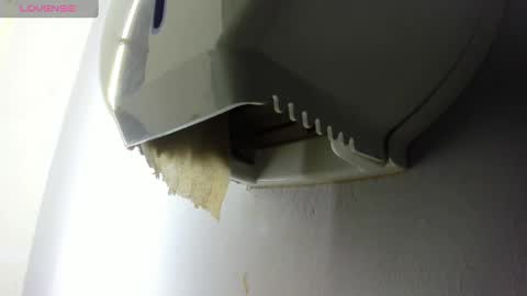 Snapshot of yiyo10_ chatting on 02-07-25, 10:29 Yiyo online show from 02-07-25, 10:29