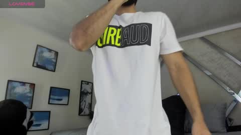 Snapshot of yiyo10_ chatting on 03-05-25, 04:13 Yiyo online show from 03-05-25, 04:13