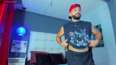 Yiyo online show from 11-05-25, 09:04