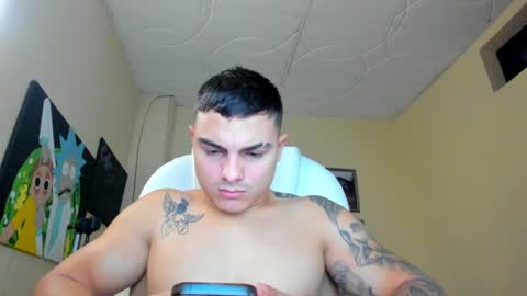 Snapshot of yker18 chatting on 12-29-24, 03:11 yker online show from 12-29-24, 03:11