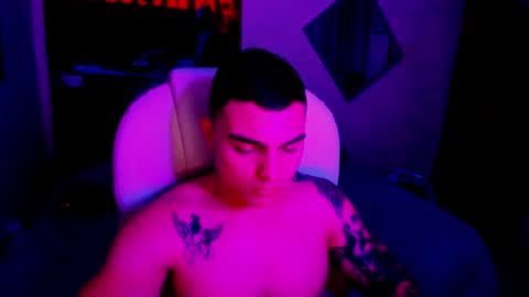 yker online show from 11-10-25, 03:16