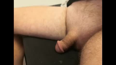 Snapshot of ymustlovusmygigandicus chatting on 10-01-25, 05:35 ymustlovusmygigandicus online show from 10-01-25, 05:35