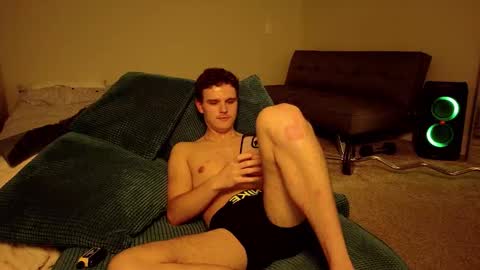 Snapshot of yngdesire1 chatting on 11-23-25, 06:35 yngdesire1 online show from 11-23-25, 06:35