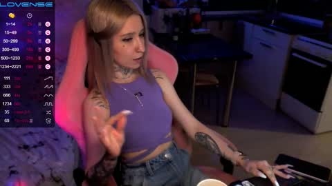     online show from 02-22-25, 02:06