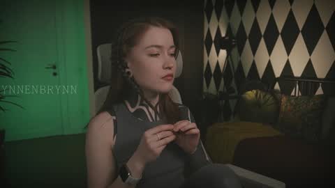 ynnenbrynn online show from 02-07-25, 08:33