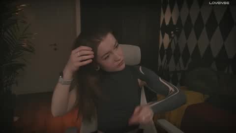 ynnenbrynn online show from 02-10-25, 03:46