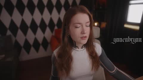 ynnenbrynn online show from 11-12-25, 07:31