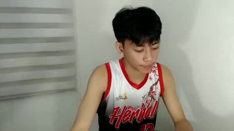 Snapshot of ynotyu chatting on 10-09-25, 05:33 ynotyu online show from 10-09-25, 05:33