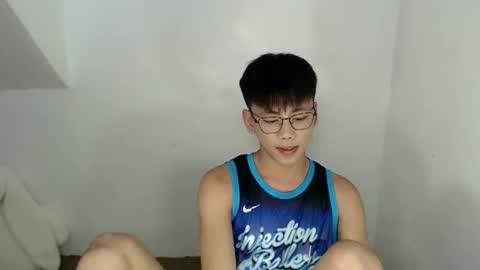 Snapshot of ynotyu chatting on 06-09-26, 02:39 ynotyu online show from 06-09-26, 02:39