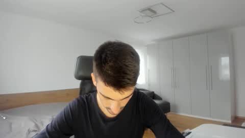 yoda130305 online show from 11-09-25, 02:59