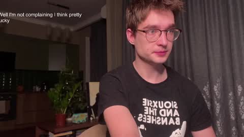 Snapshot of yoga_pizza_420 chatting on 12-25-24, 04:33 Max online show from 12-25-24, 04:33