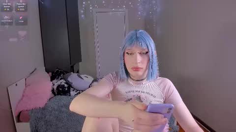 Mikaella - Mika online show from 02-05-26, 08:35