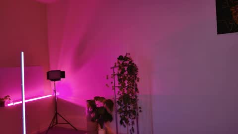 yoka_paradoxxx online show from 10-06-25, 05:05