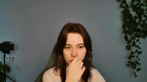 yoka_paradoxxx online show from 10-19-25, 05:08