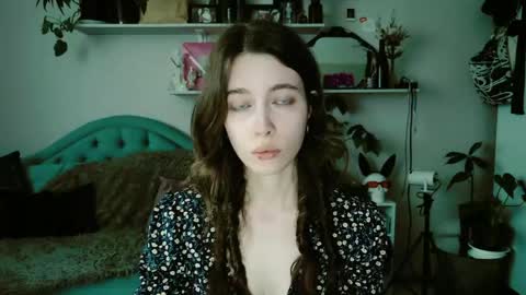 Snapshot of yoka_paradoxxx chatting on 05-21-26, 10:00 yoka_paradoxxx online show from 05-21-26, 10:00