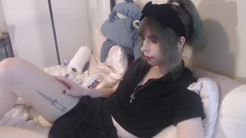 Yokai Girl online show from 12-04-24, 10:30