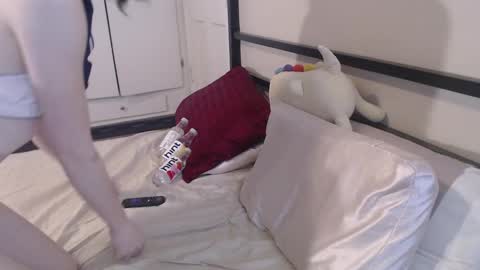 Yokai Girl online show from 02-01-25, 10:55