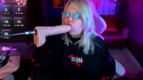 Yoki online show from 02-22-26, 06:24