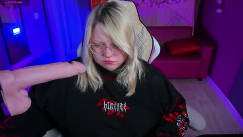 Yoki online show from 04-06-26, 06:36