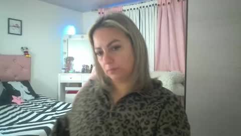 yokiko online show from 09-13-25, 12:16