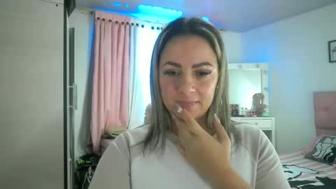 yokiko online show from 11-17-25, 01:39