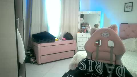 yokiko online show from 12-15-25, 01:37