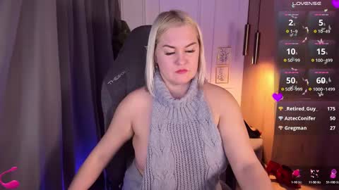 Snapshot of yolanda_kiss chatting on 02-06-25, 03:27 Yolanda online show from 02-06-25, 03:27