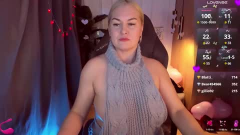 Snapshot of yolanda_kiss chatting on 02-14-25, 12:03 Yolanda online show from 02-14-25, 12:03