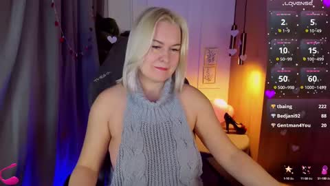 Snapshot of yolanda_kiss chatting on 02-19-25, 01:28 Yolanda online show from 02-19-25, 01:28