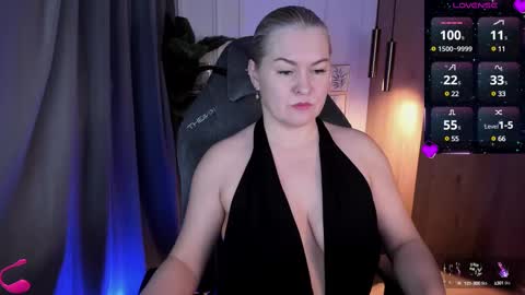 Snapshot of yolanda_kiss chatting on 02-26-25, 04:25 Yolanda online show from 02-26-25, 04:25