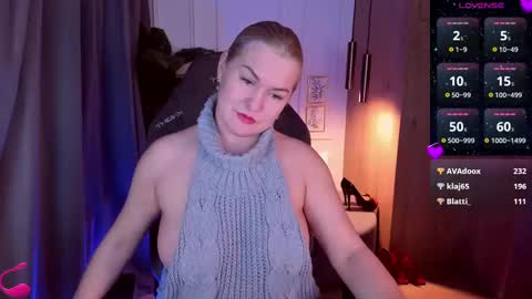 Snapshot of yolanda_kiss chatting on 02-27-25, 10:48 Yolanda online show from 02-27-25, 10:48