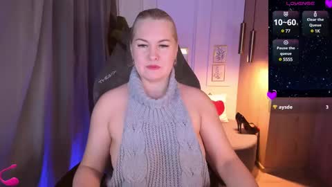 Snapshot of yolanda_kiss chatting on 02-27-25, 07:58 Yolanda online show from 02-27-25, 07:58