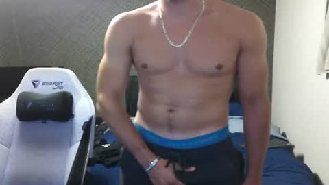 yoloyo93 online show from 07-21-26, 12:29
