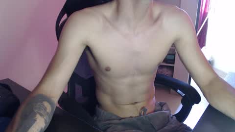 Snapshot of yong_malu67 chatting on 04-04-26, 07:55 YGN Malu online show from 04-04-26, 07:55